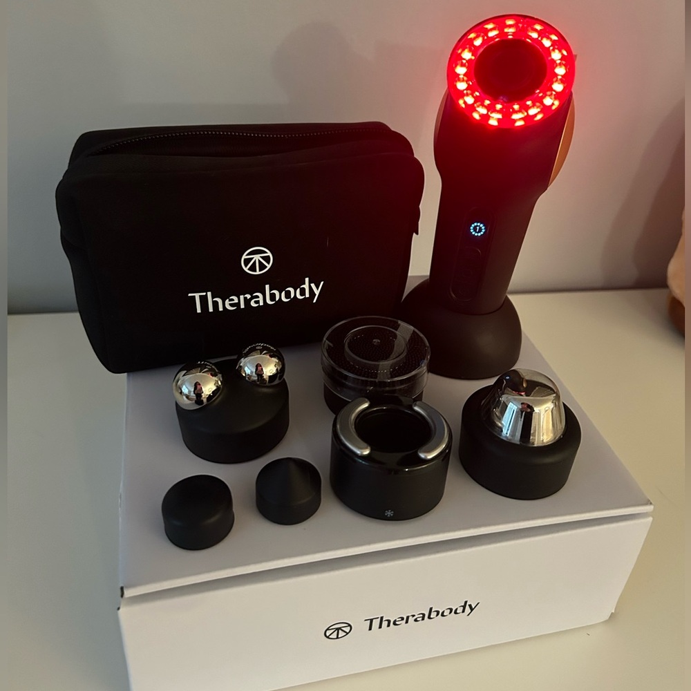 TheraFace PRO complete bundle in black w/ *bonus* hot & cold rings! Like new